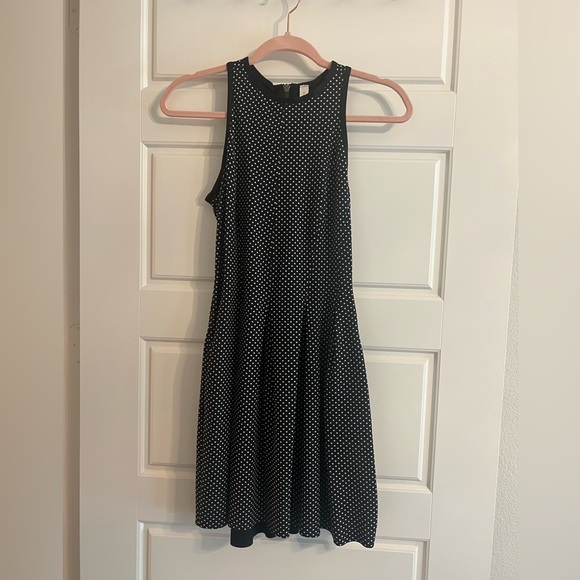Lululemon black and white polka dot dress - Picture 1 of 4